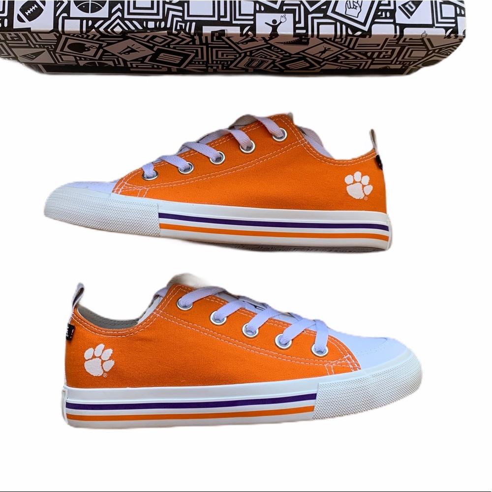 🐯 SKICKS Clemson Tigers Sneakers - New In Box
